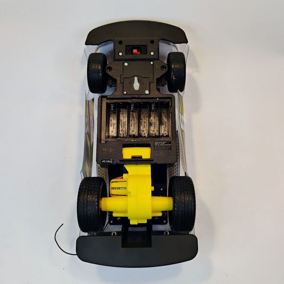 Maisto Tech R/C Radio Remote Control Street Race Car 49 MHz - No Remote - Picture 6 of 9